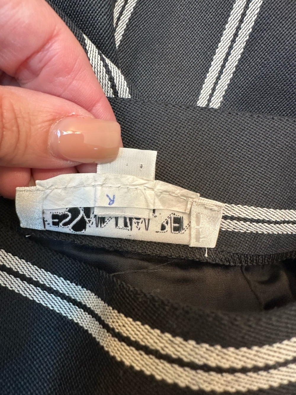 Vintage Yves Saint Laurent 80’s Chic Stripe Timeless Classic Pencil Skirt Size 6 - Picture 10 of 11